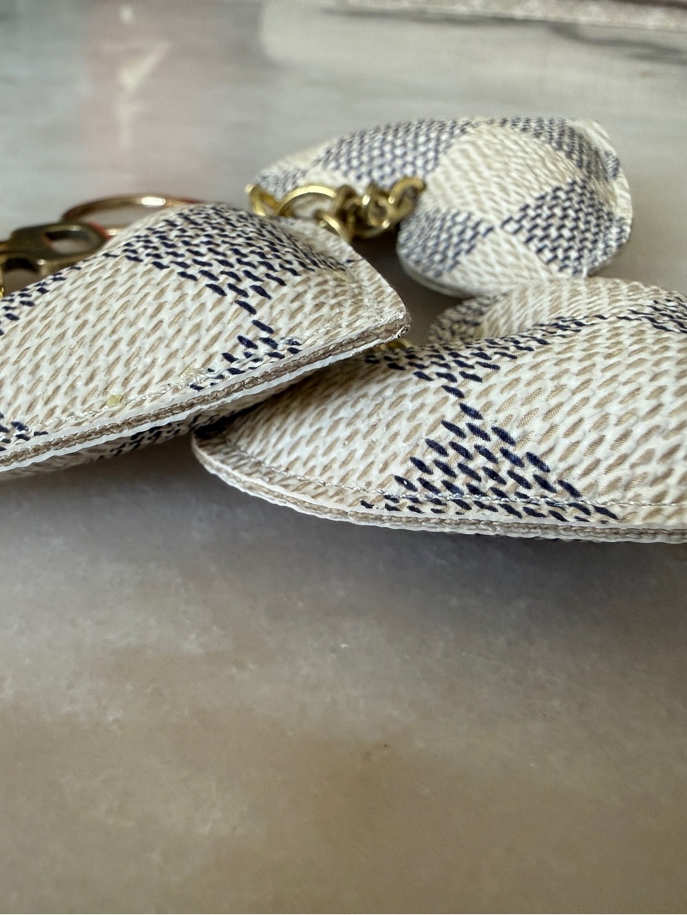 Louis Vuitton Vintage Lock & Key Upcycled Damier Azur 3-Heart BagCharm KeyHolder - Picture 14 of 14